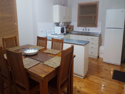 The Gums - Accommodation Newcastle 1