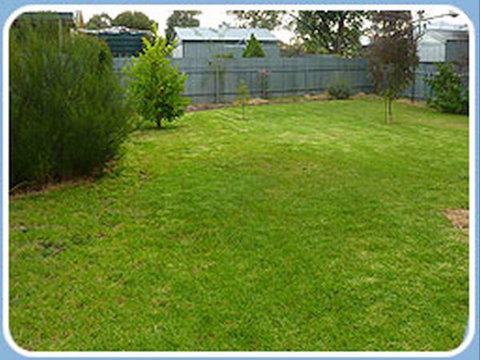 The Gums - Accommodation Newcastle 9