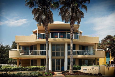 Absolutely Fabulous - Accommodation Newcastle 0