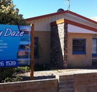 Streaky Daze - Accommodation Newcastle