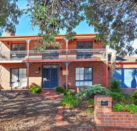 Lakeside Getaway - Accommodation Newcastle