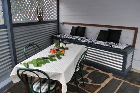 Ellenor Ivy Cottage - Accommodation Newcastle 4