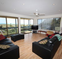 LJ Hooker Goolwa Holiday Rentals - 39 Bradford Road Goolwa Beach - Accommodation Newcastle