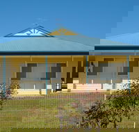 Larasa - Accommodation Newcastle