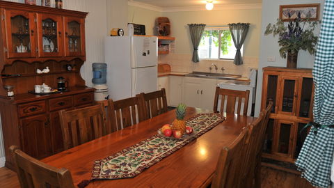 Ellenor Ivy Cottage - Accommodation Newcastle 0