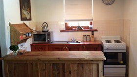 Aranooka Coach House - Accommodation Newcastle 0