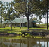 RidgeView Cottages - Accommodation Newcastle