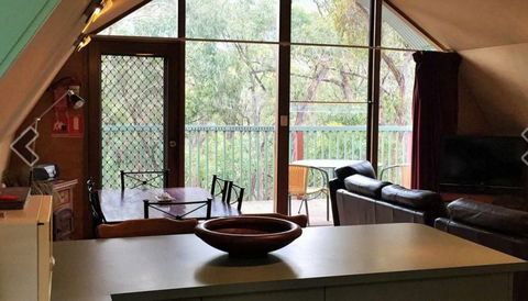 Halls Gap Hideaway - Accommodation Newcastle 4