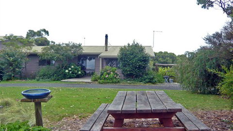 Sabrelyn Park - Accommodation Newcastle 0