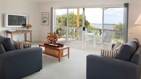 The Moorings At Metung - Accommodation Newcastle 4