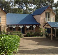 Hideaways at Red Hill - Accommodation Newcastle