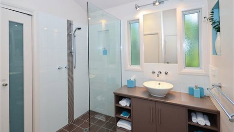 Blue Ridge Retreat - Accommodation Newcastle 3