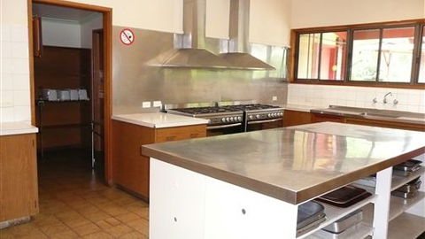 UC Camping Acacia - Accommodation Newcastle 5