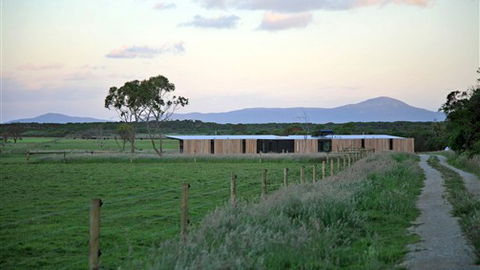 Just Inside The Gate - Accommodation Newcastle 4