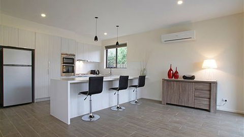 Allara House - Accommodation Newcastle 2