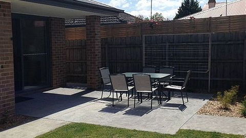 Allara House - Accommodation Newcastle 5