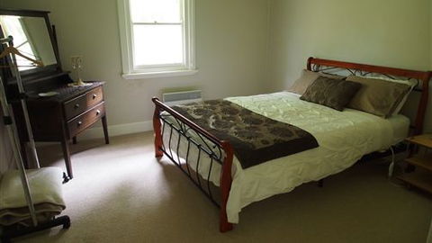 The Hill Great Ocean Road - Accommodation Newcastle 0