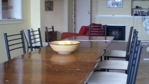 Banks At Queenscliff - Accommodation Newcastle 1
