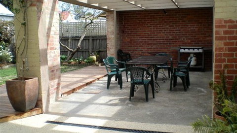 Banks At Queenscliff - Accommodation Newcastle 3