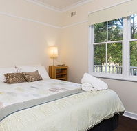 Serenity Halls Gap Nat Park Frontage - Accommodation Newcastle