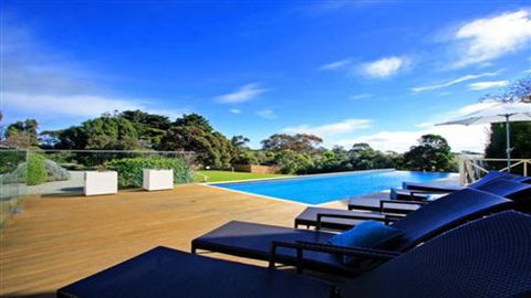 The Grange Portsea - Accommodation Newcastle 1