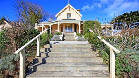 The Grange Portsea - Accommodation Newcastle 0