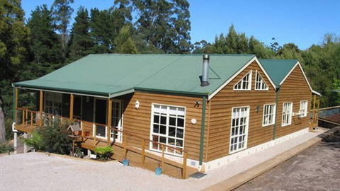 Wattletree Cottage - Accommodation Newcastle 1