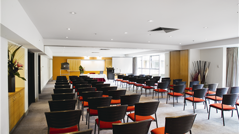 Quality Hotel Downtowner On Lygon - Accommodation Newcastle 3