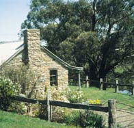 Adelaide Hills Country Cottages - Gum Tree Cottage - Accommodation Newcastle