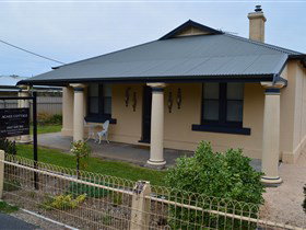 Agnes Cottage Bed And Breakfast - Accommodation Newcastle 0