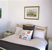 ArtWine Cottages - Accommodation Newcastle