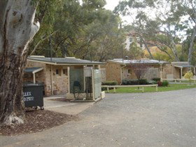 Brownhill Creek Caravan Park - Accommodation Newcastle 6