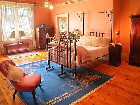 Buxton Manor - George Lowe Esquire Apartment - Accommodation Newcastle 3