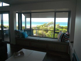 Cassini Beach House - Accommodation Newcastle 6