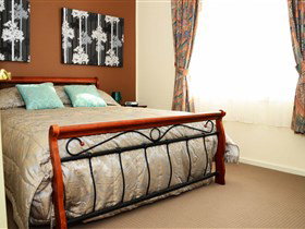 Cooinda View Bed And Breakfast - Accommodation Newcastle 1