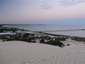 Fowlers Bay SA Accommodation Newcastle