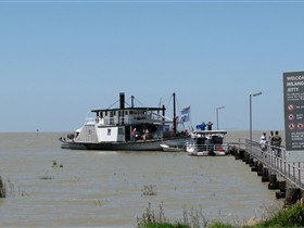 Milang Lakeside Caravan Park - Accommodation Newcastle 3