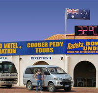 Radeka Downunder Underground Motel and Backpacker Inn - Accommodation Newcastle