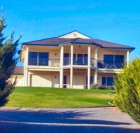 Serenity At Carrickalinga - Accommodation Newcastle