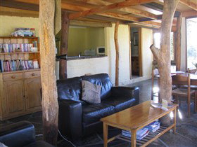 Southern Ocean Retreats - Goondooloo - Accommodation Newcastle 1