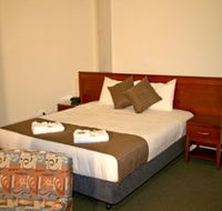 Strath Motel