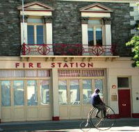 The Fire Station Inn - Fire Engine Suite - Accommodation Newcastle