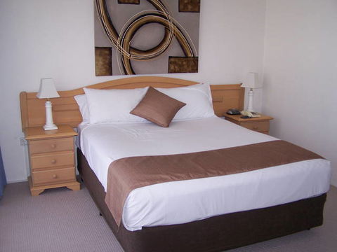 Aegean Apartments - Accommodation Newcastle 11