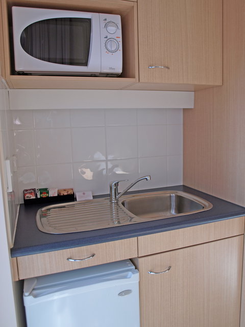 Airolodge International - Accommodation Newcastle 4