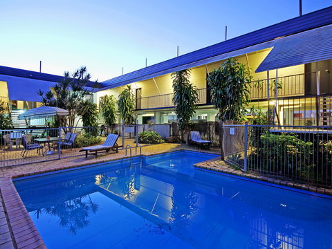 Airway Motel - Accommodation Newcastle 0