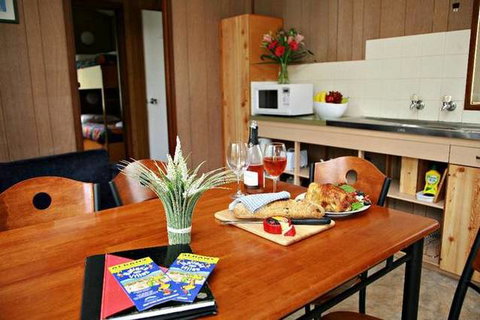 Albany Havana Villas - Accommodation Newcastle 4