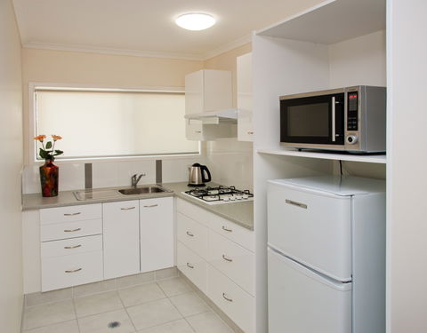 Aloha Apartments - Accommodation Newcastle 4