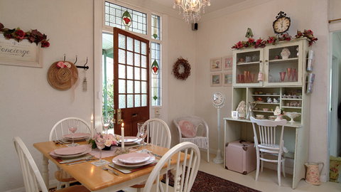 Jasmine's Cottage - Accommodation Newcastle 2