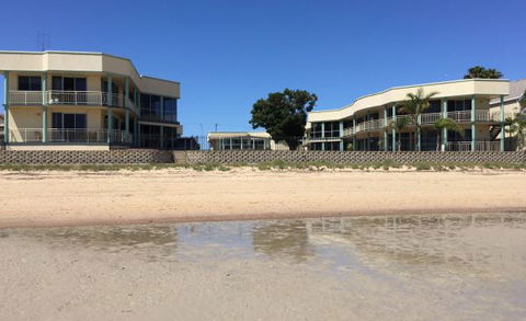 Hilton Motel - Accommodation Newcastle 0