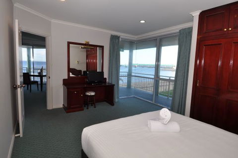 Hilton Motel - Accommodation Newcastle 1